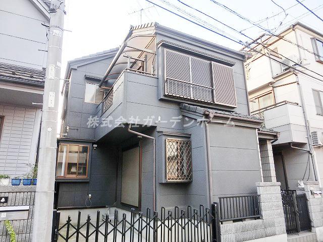 Local appearance photo.  ■ Is a mansion nestled in a quiet residential area in fewer traffic volume ■