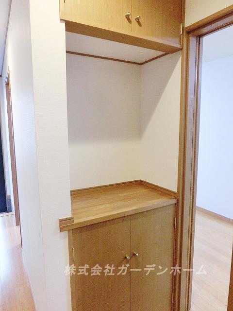 Other.  ■ Would you like to decorate such as a photograph of the fixed-line phone and memories? ■