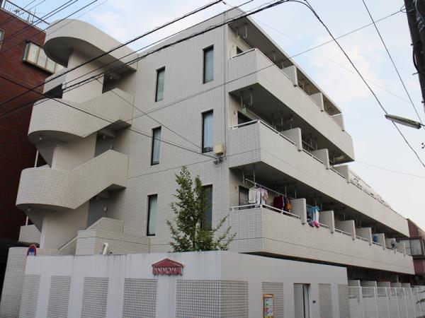 Local appearance photo