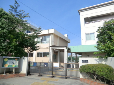 Primary school. Nakano stand 450m up to elementary school (elementary school)