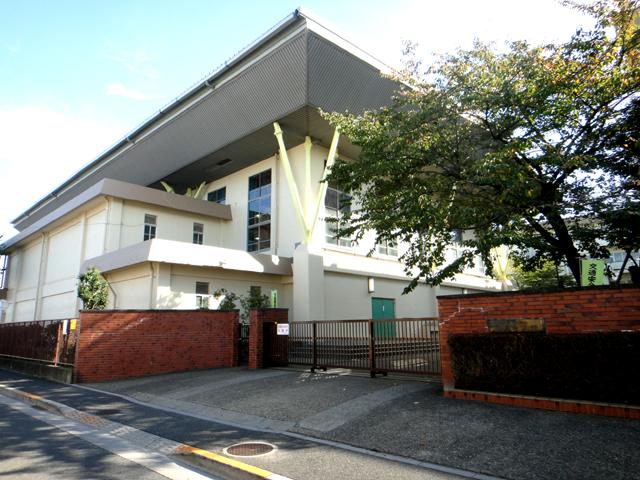 Junior high school. Kuzubi until junior high school 1300m