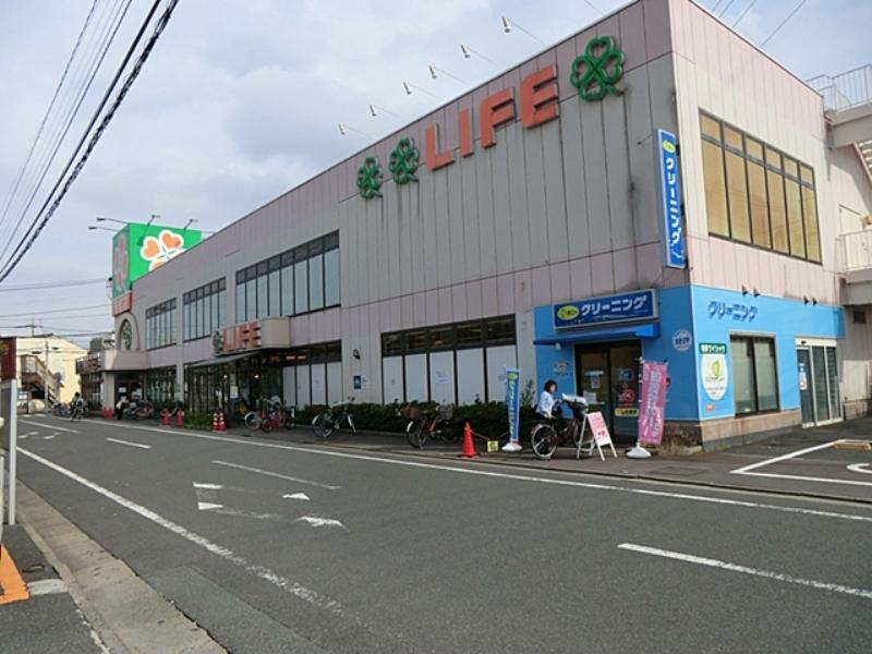 Supermarket. Until Life Katsushika Kamakura shop 160m