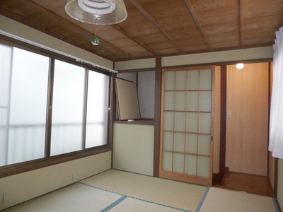 Other room space. Is a Japanese-style room.