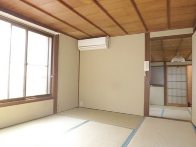 Living and room. It is calm Japanese-style room.