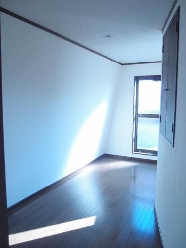 Non-living room. 3 floor ・ Western-style (6.5 tatami mats)