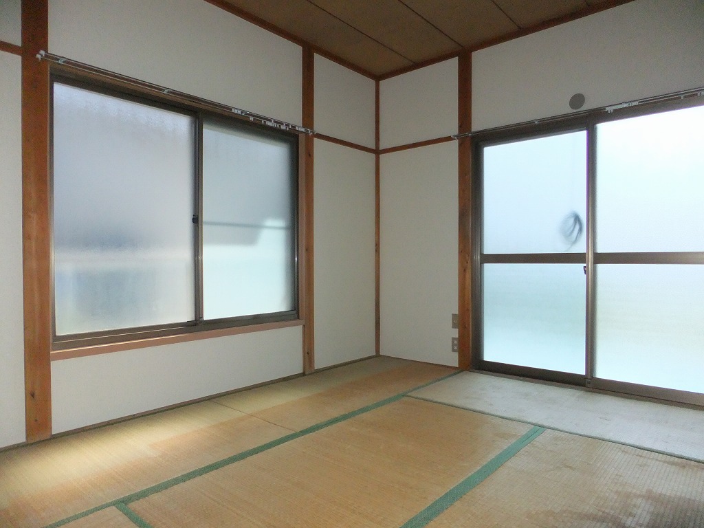 Other room space. Japanese-style room 6 quires