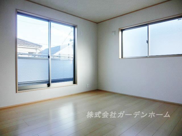 Non-living room.  ■ Drenched light of the sun and Sansan, Bright Western-style ■