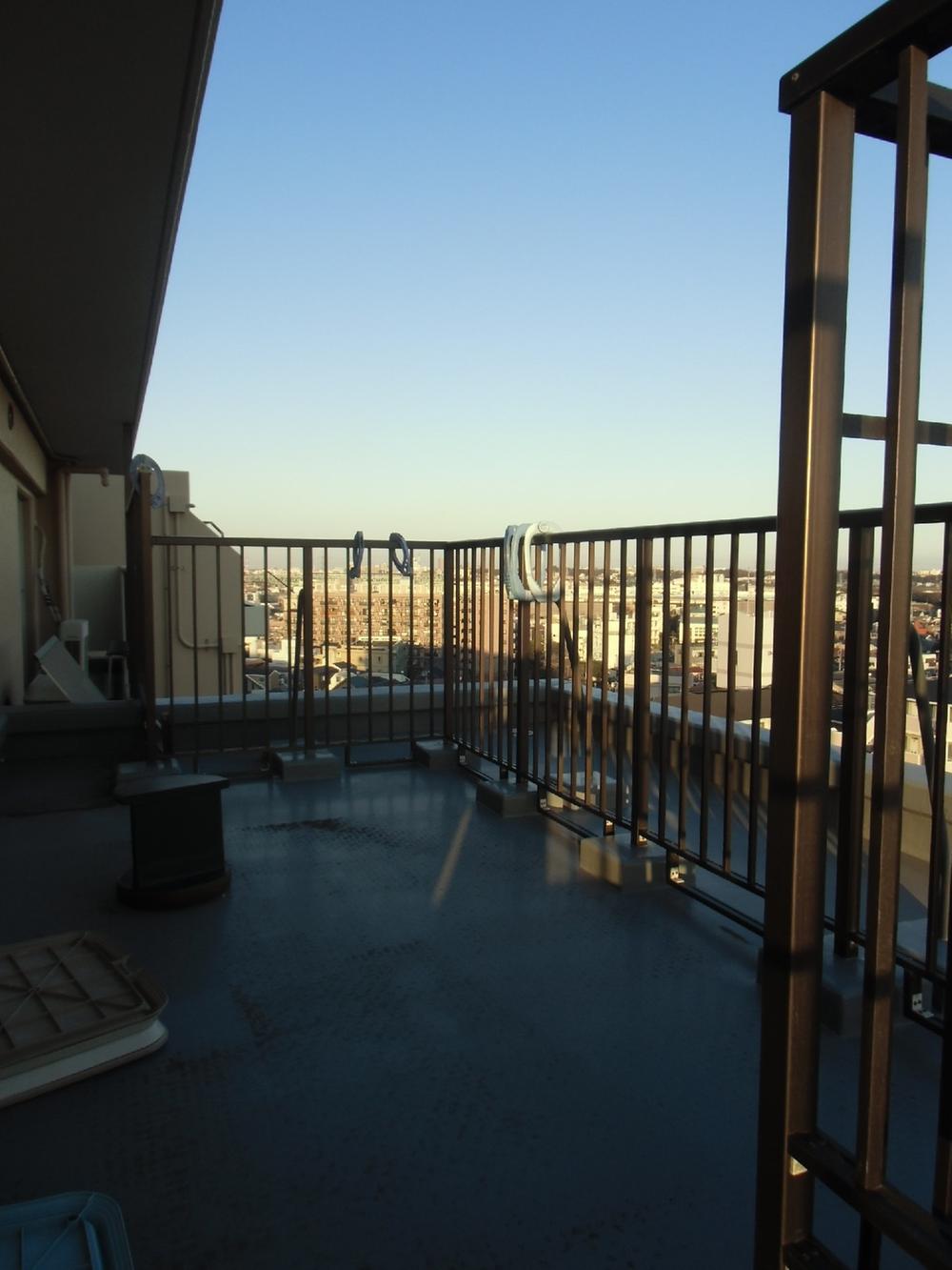 Balcony. Roof balcony (December 2013) Shooting