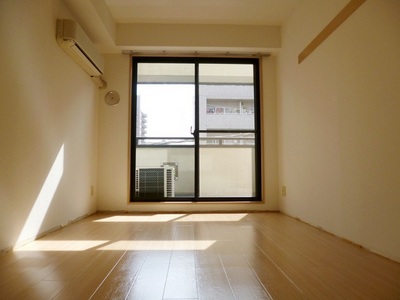 Living and room. Western-style popular top floor angle room