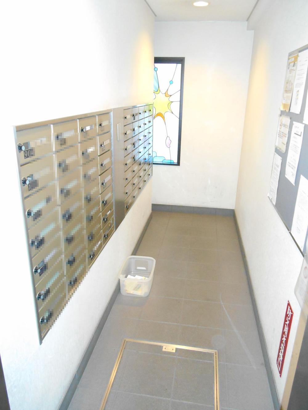 Other common areas. Local (11 May 2013) Shooting