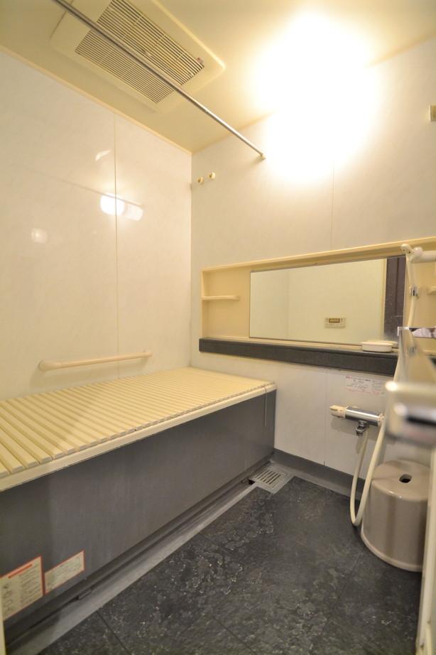 Bathroom. Drying heating function with bathroom