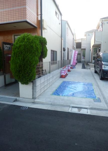 Parking lot