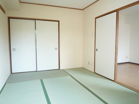 Living and room. Japanese-style room ・ There are storage.