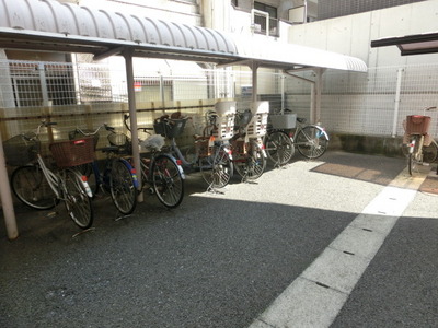 Other common areas. Bicycle equipped