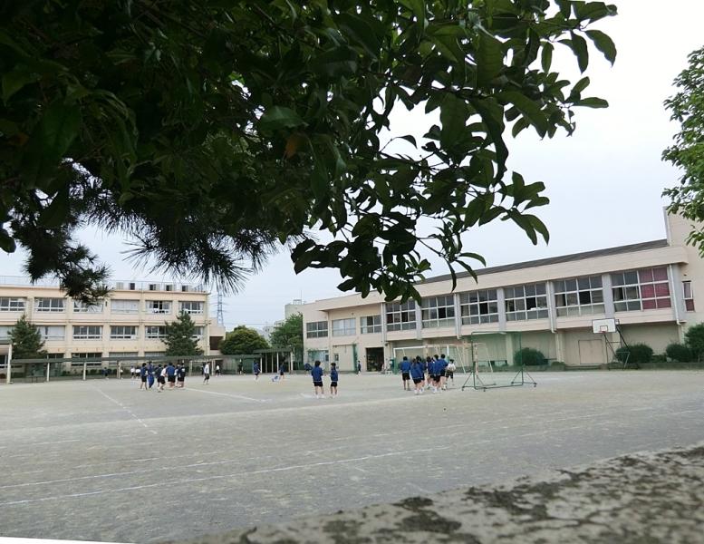 Junior high school. Tokiwa until junior high school 40m