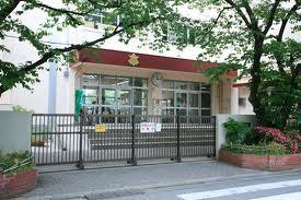 Junior high school. 1002m to Katsushika Ward Horikiri Junior High School