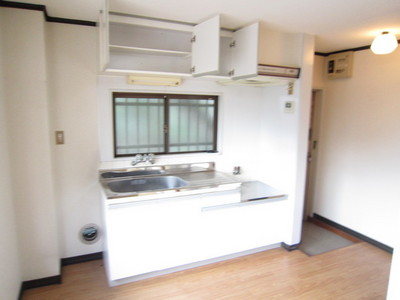 Kitchen. Two-burner gas stove installation Allowed