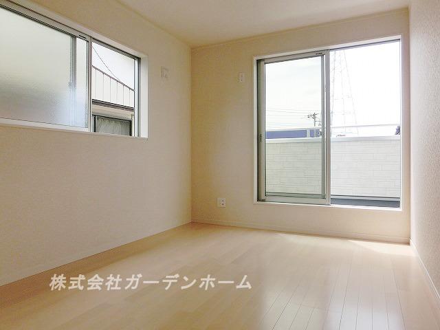 Model house photo. ■ Drenched light of the sun and Sansan, Bright Western-style ■