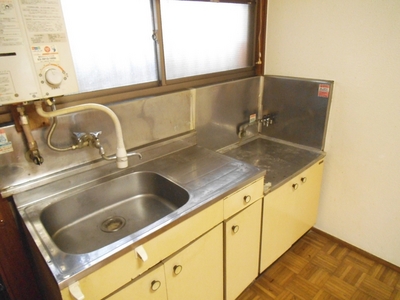 Kitchen. Two-burner gas stove definitive kitchen ☆ 