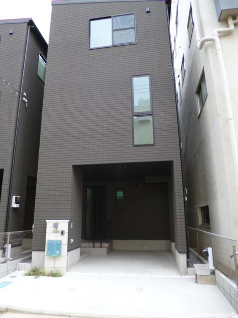 Local appearance photo. Local (September 2013) Shooting