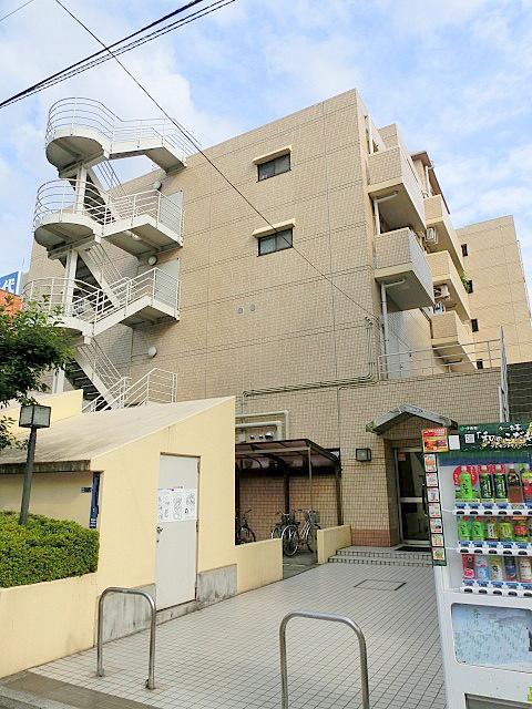Building appearance. Building appearance