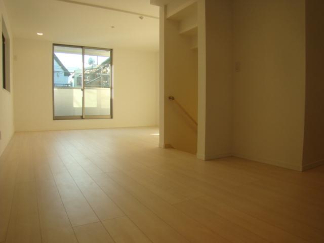 Living. Indoor (12 May 2013) Shooting