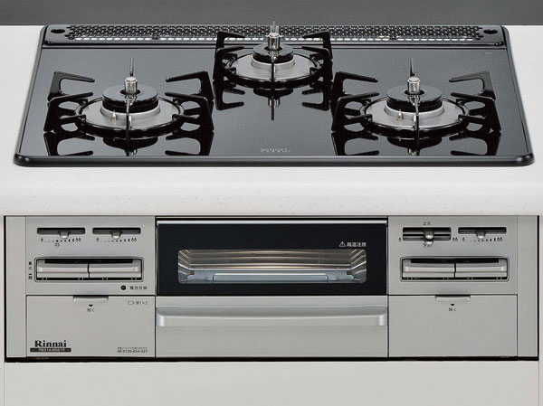 Kitchen.  [Glass top stove / Anhydrous double-sided grill] Strongly to heat and shock, To clean and a simple glass top stove With less dirt, It shortens the baking time, The effort of flip the fish was adopted anhydrous double-sided grill that I do not need.