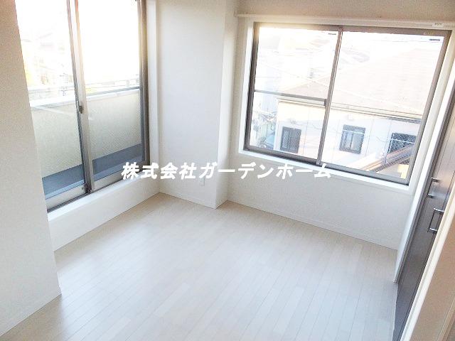 Non-living room. In Western-style calm atmosphere, You can enjoy one free time !!