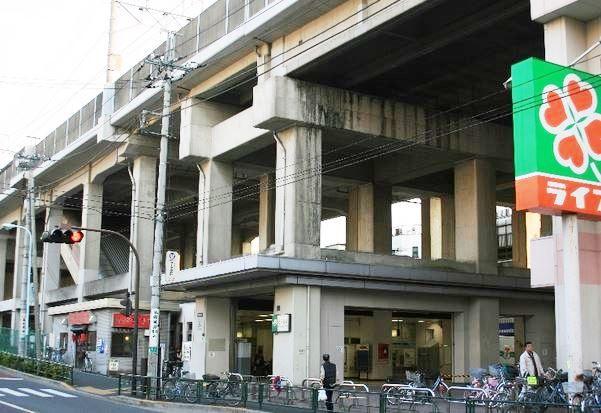 Other. North Akabane Station