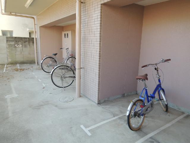 Parking lot