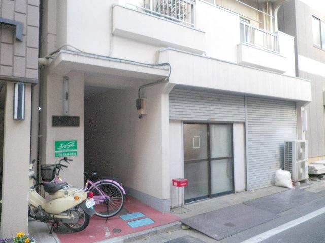 Entrance. Entrance