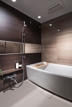 Bathing-wash room.  [Bathroom] Bathroom that will heal the fatigue of the day. Easy operation and daily care of in one switch is easier happy features, such as, You can feel the comfort enough to use.