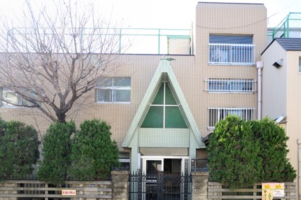 kindergarten ・ Nursery. Kiuchi pigeon house kindergarten (kindergarten ・ 570m to the nursery)