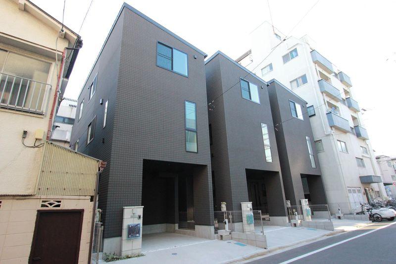 Local appearance photo. Exterior Photos 2013 November shooting