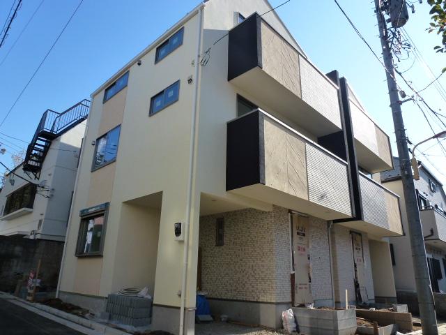 Same specifications photos (appearance). Construction company sale example