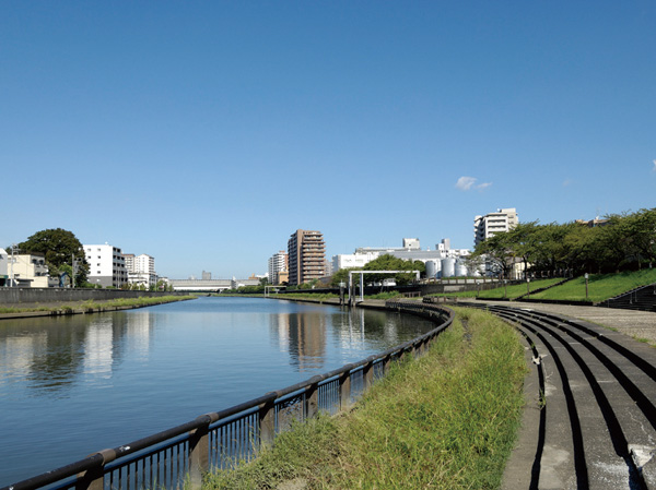 Surrounding environment. Azusawa Park (a 12-minute walk / About 890m)