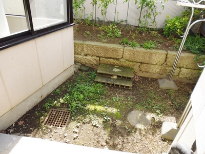 Garden. It can cultivation of vegetables because the garden is attached ☆