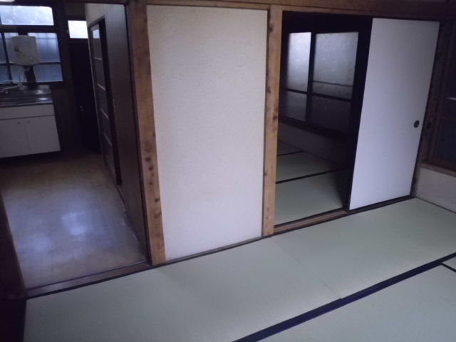 Living and room