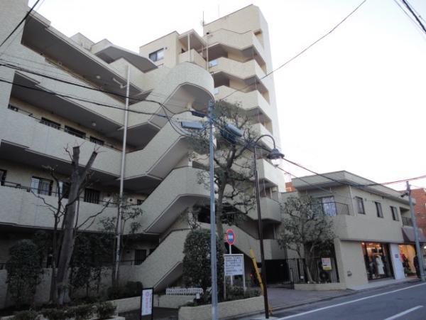 Local appearance photo