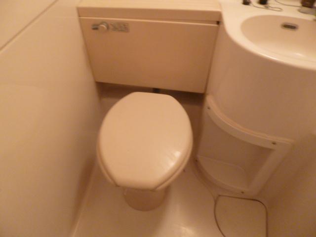 Toilet