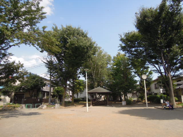 park. 227m until this Hasunuma park (park)
