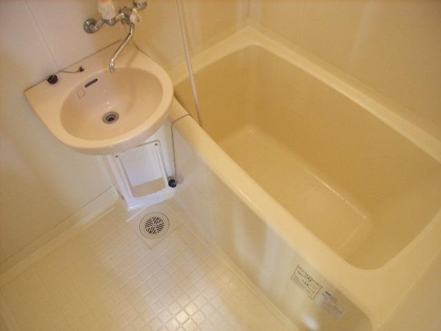 Bath. bus ・ Toilet independent type