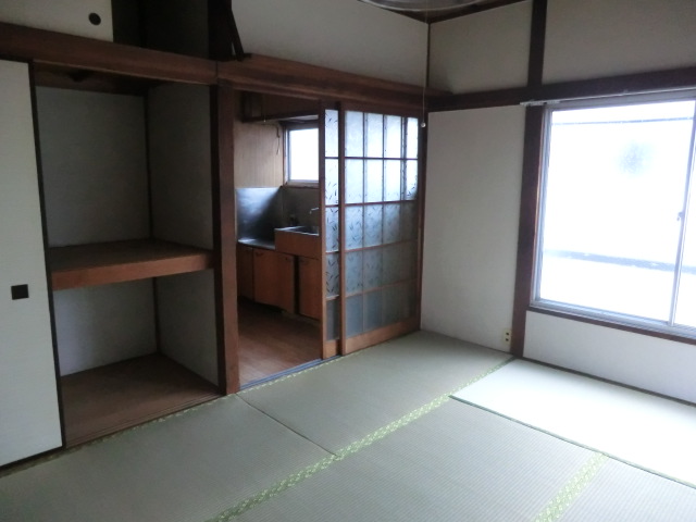 Living and room