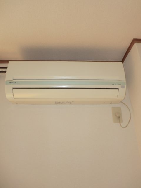 Other Equipment. Large air conditioning ☆