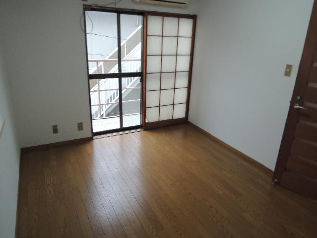 Other room space