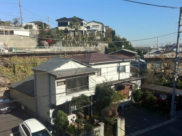 View photos from the dwelling unit. View from the site (December 2013) Shooting