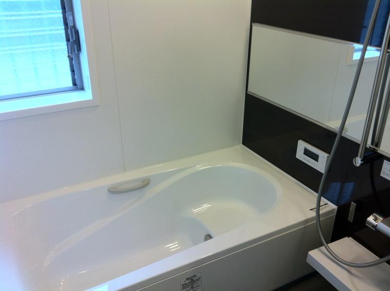 Bathroom. Local photos (12 May 2013) Shooting 1 pyeong type bus