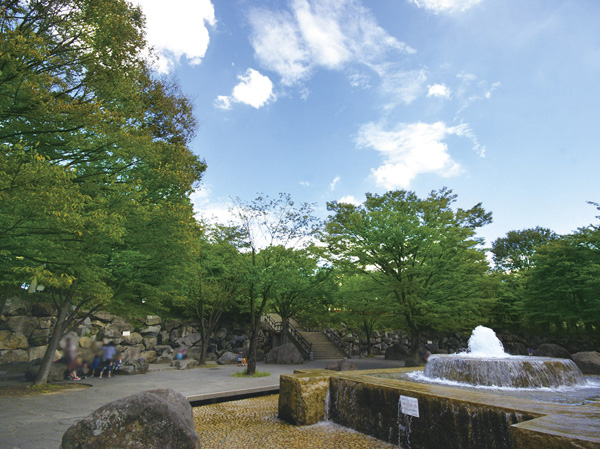 Surrounding environment. Asukayama park (about 870m, 11-minute walk)