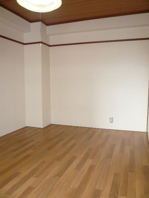 Living and room. The arrangement of the furniture is easy room ◎