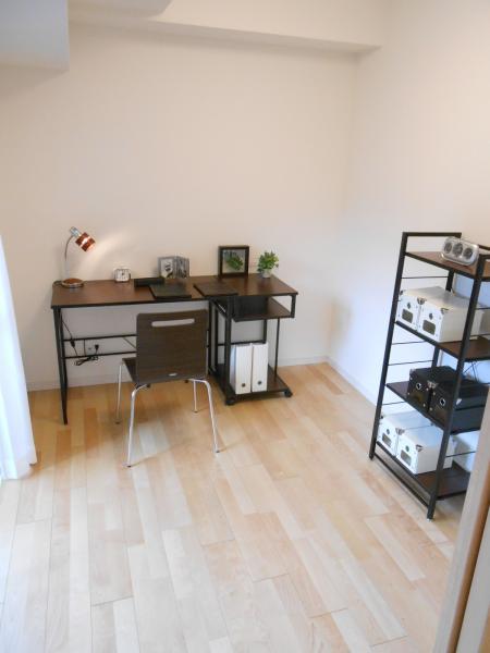 Non-living room. ◎ 4 Pledge Western-style